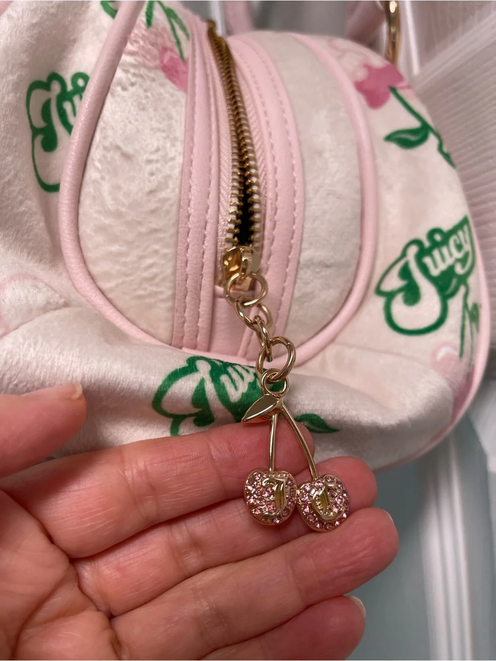 Juicy Couture Pink & Cream Floral Dome Satchel with Heart Coin Pouch